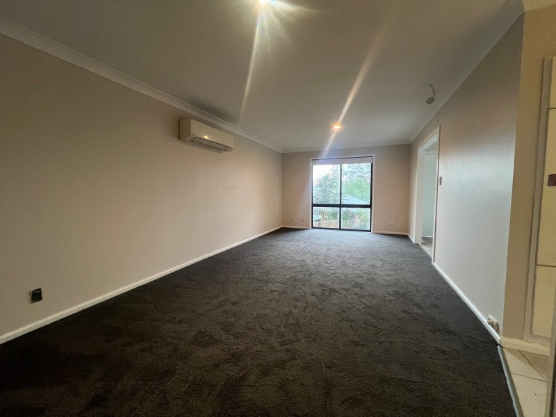 2/37 Wyoming Road, Wyoming NSW 2250