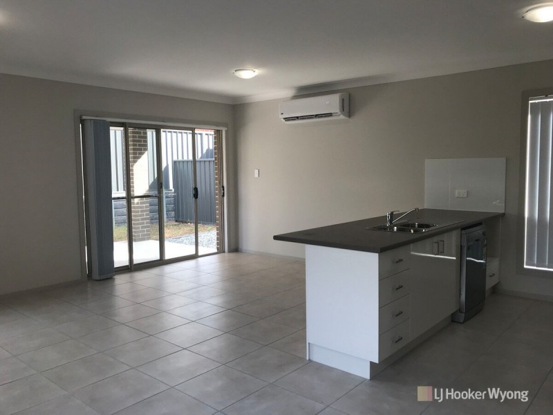 9 Evergreen Parade, Woongarrah NSW 2259