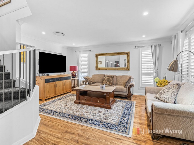 7 Greenhaven Circuit, Woongarrah NSW 2259