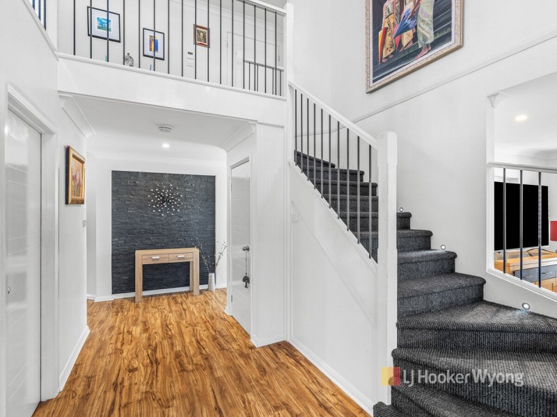 7 Greenhaven Circuit, Woongarrah NSW 2259