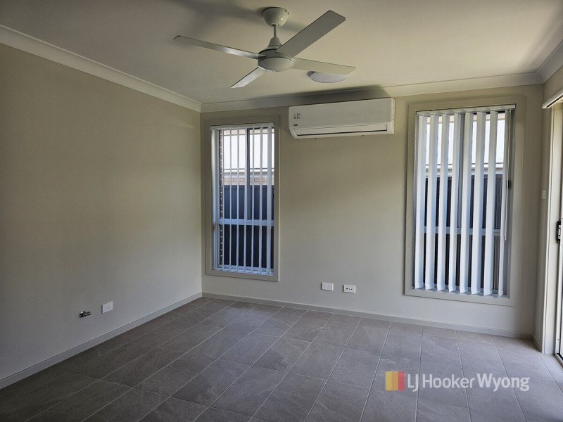 27B Glenelg Avenue, Wadalba NSW 2259