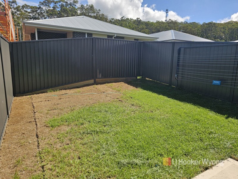 27B Glenelg Avenue, Wadalba NSW 2259
