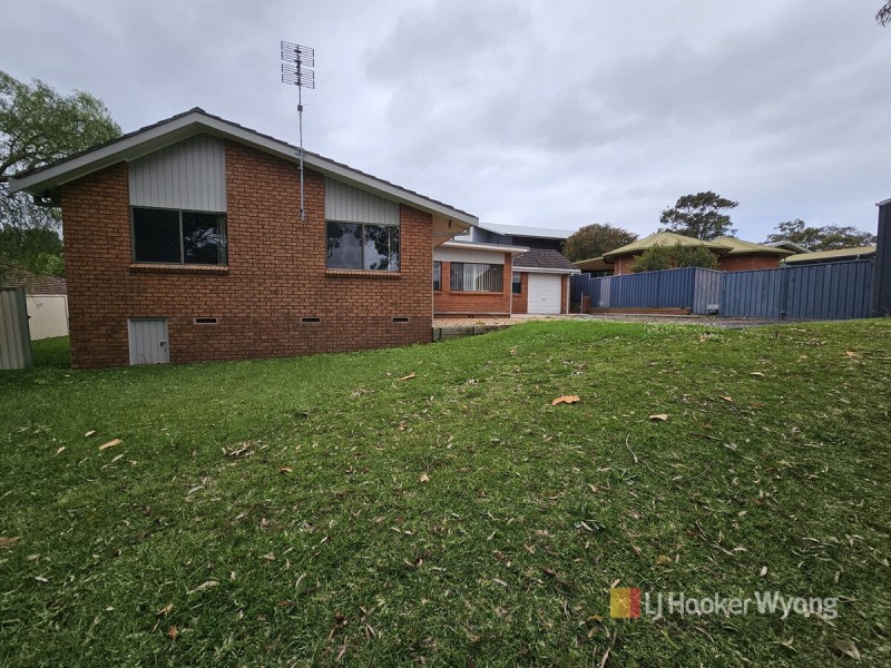 274 Wallarah Road, Kanwal NSW 2259