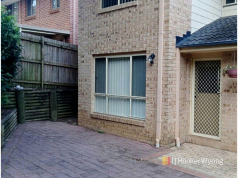 2/42 Burbank Drive, Tuggerah NSW 2259