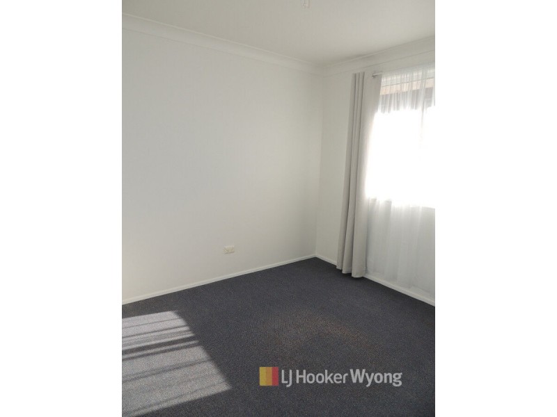 2/2 Arthur Drive, Wyong NSW 2259