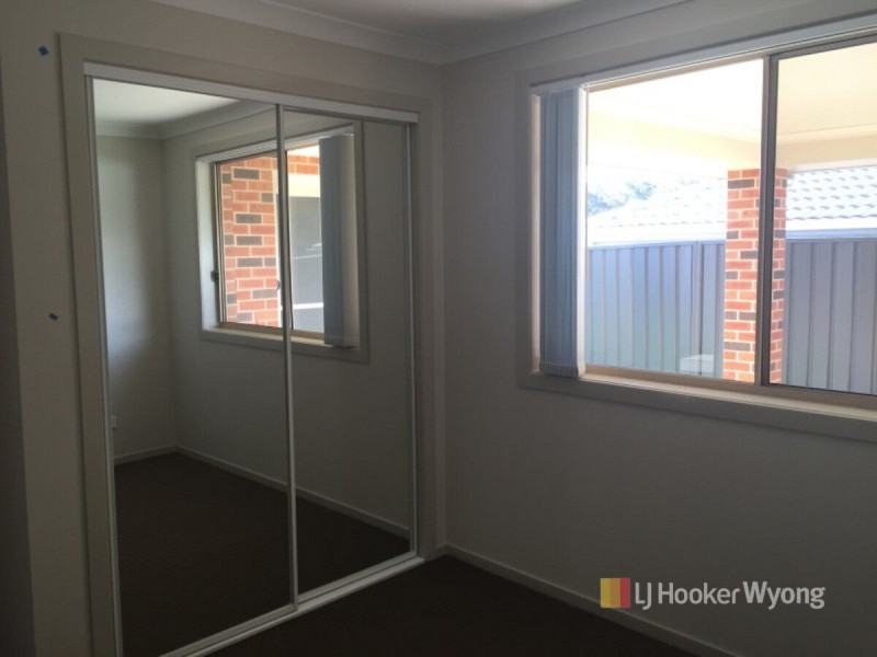 11 Frank Street, Wadalba NSW 2259