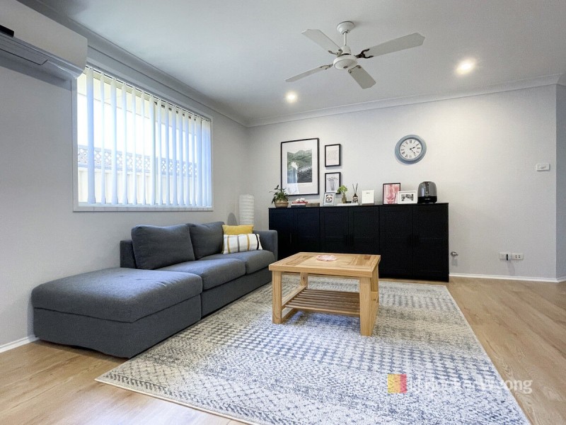 11 Greenhaven Circuit, Woongarrah NSW 2259