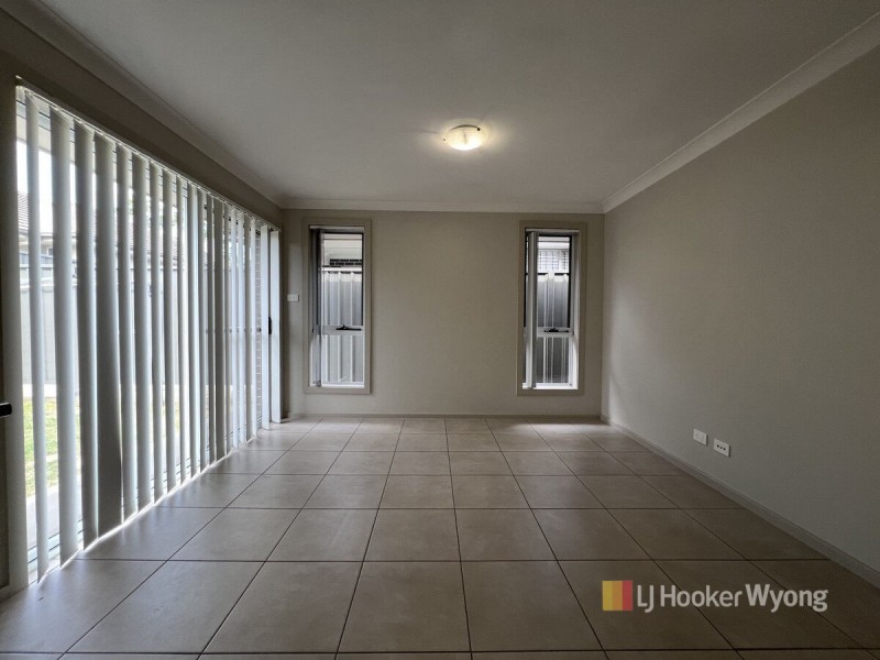84a Clinton Way, Hamlyn Terrace NSW 2259