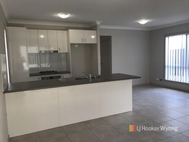 1 Evergreen Parade, Woongarrah NSW 2259