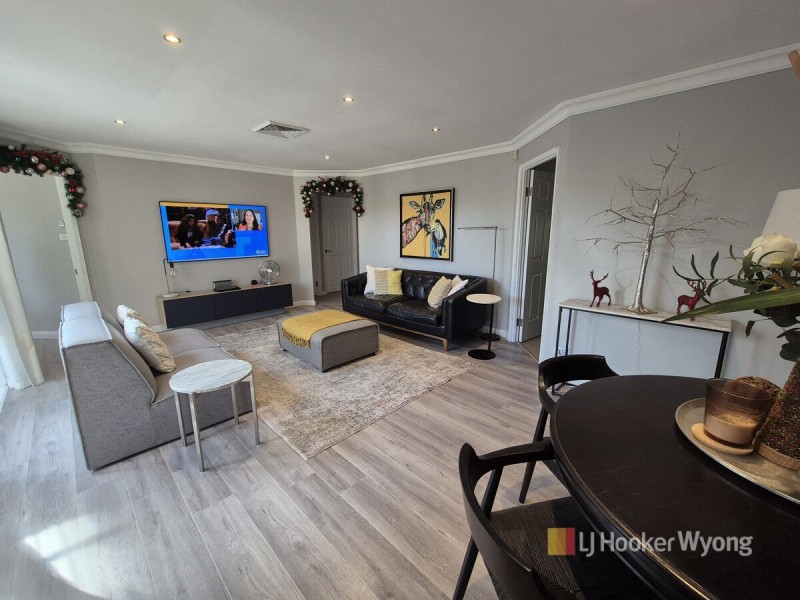 6 Kurume Close, Tuggerah NSW 2259