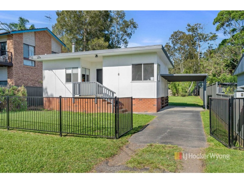 8 Hastings Street, Rocky Point NSW 2259