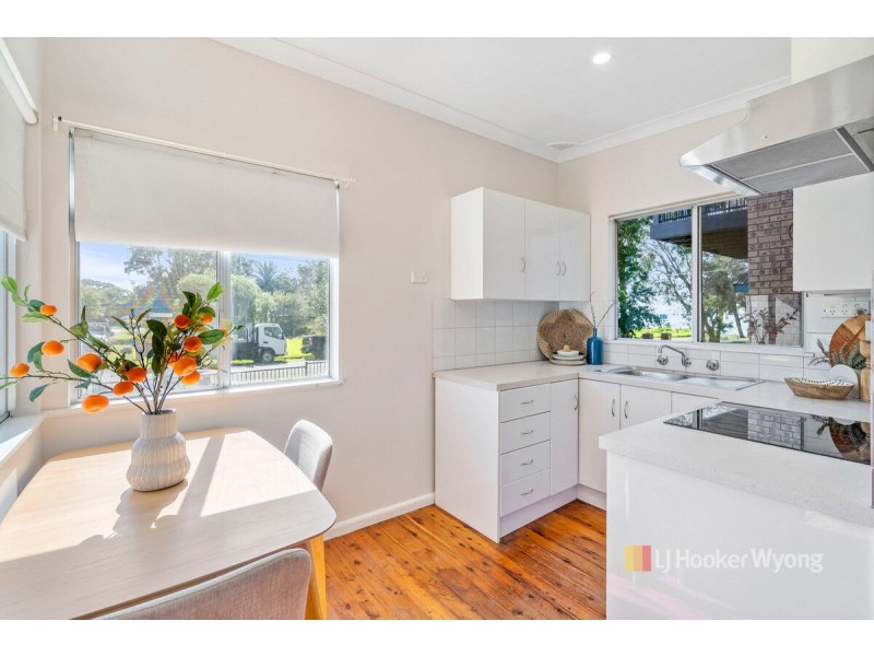 8 Hastings Street, Rocky Point NSW 2259