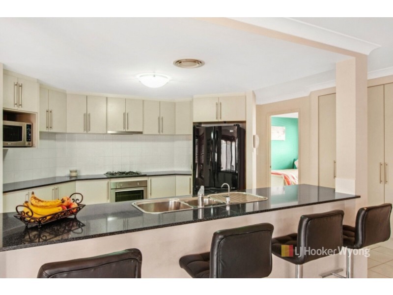 11 Capri Close, Woongarrah NSW 2259
