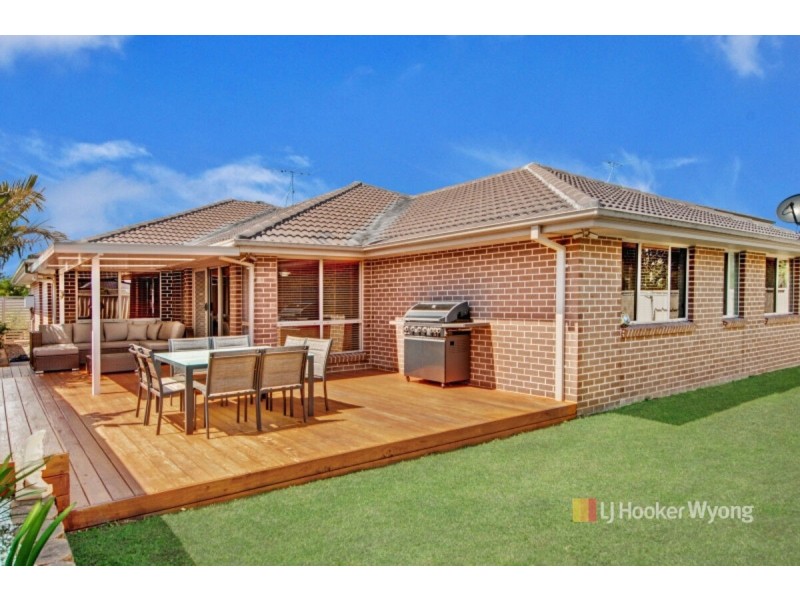 11 Capri Close, Woongarrah NSW 2259