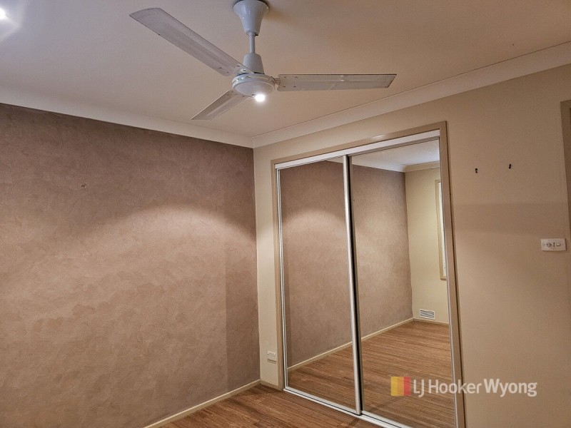 1/11-13 Van Stappen Road, Wadalba NSW 2259