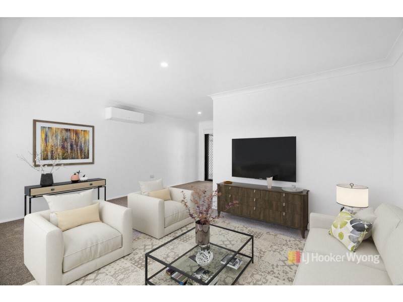 8a Somers Drive, Watanobbi NSW 2259