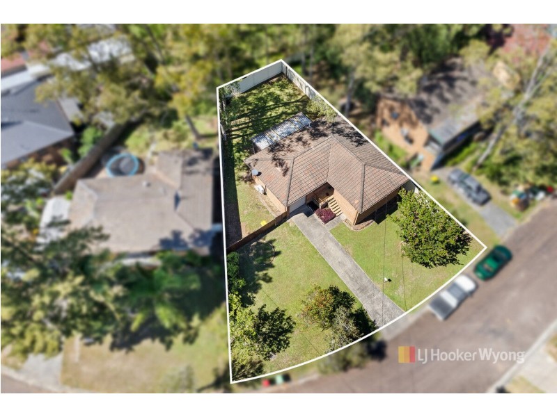 8a Somers Drive, Watanobbi NSW 2259