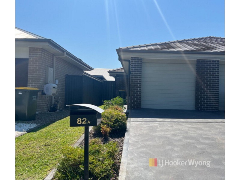 82a Clinton Way, Hamlyn Terrace NSW 2259