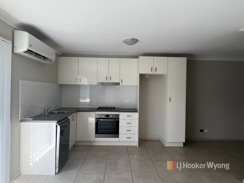 82a Clinton Way, Hamlyn Terrace NSW 2259
