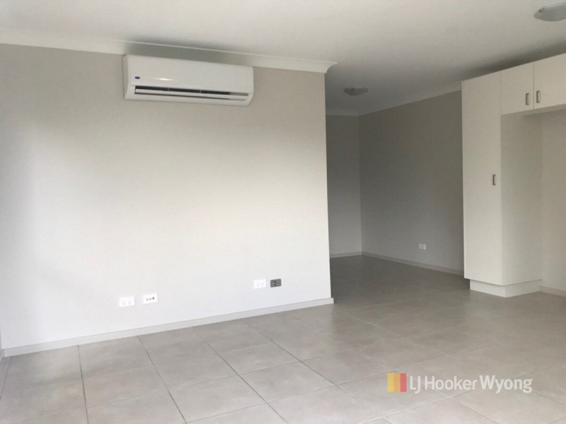 66B Clinton Way, Hamlyn Terrace NSW 2259