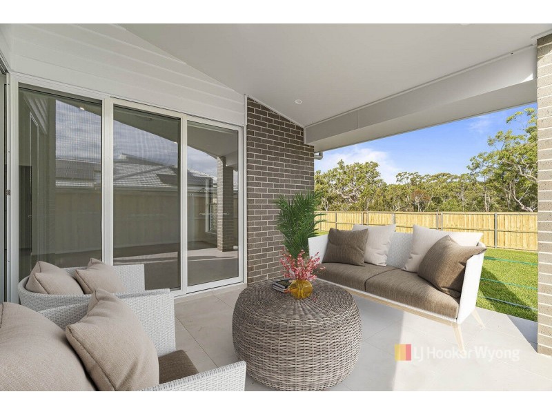 15 Yaguna Parade, Crangan Bay NSW 2259