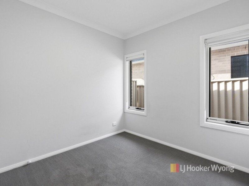 24 Eleanor Close, Hamlyn Terrace NSW 2259