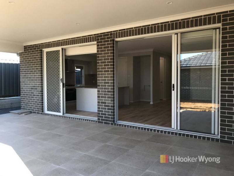 19 Gladioli Street, Hamlyn Terrace NSW 2259