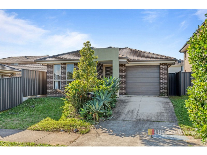 13 Oakmont Place, Woongarrah NSW 2259