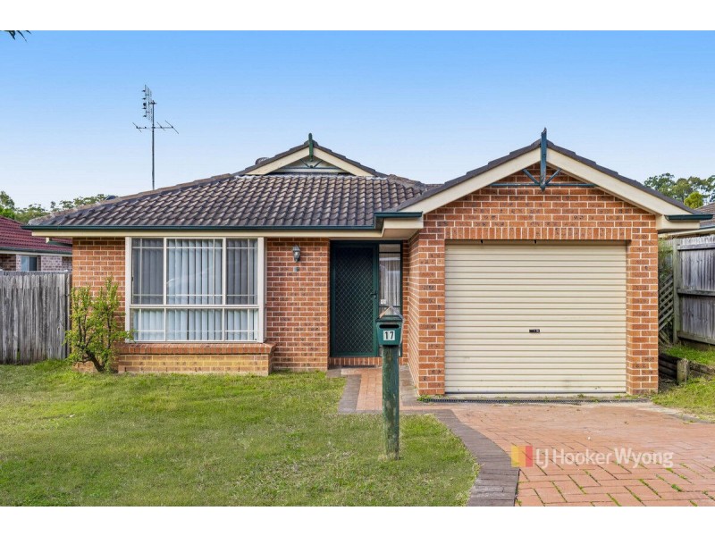 17 Ambrosius Court, Tuggerah NSW 2259