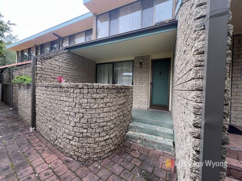 5/4 Rankens Court, Wyong NSW 2259