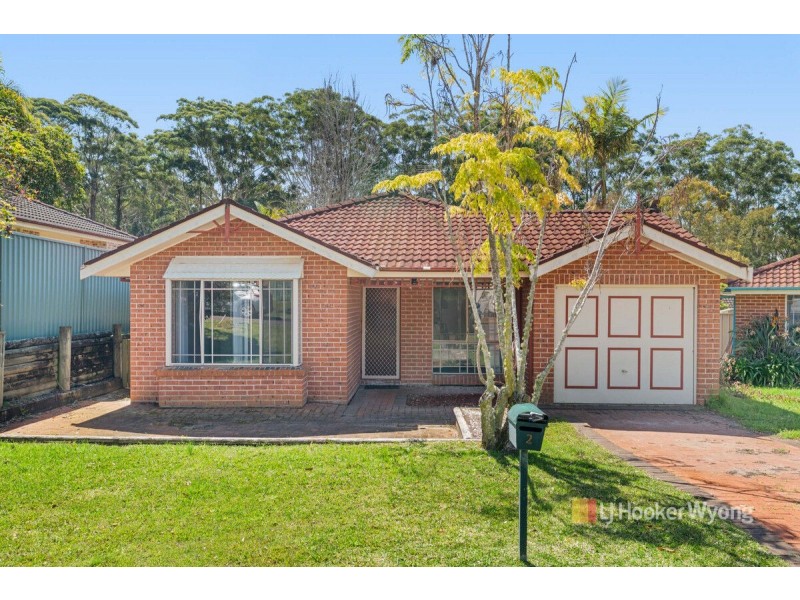 2 Windsong Place, Tuggerah NSW 2259