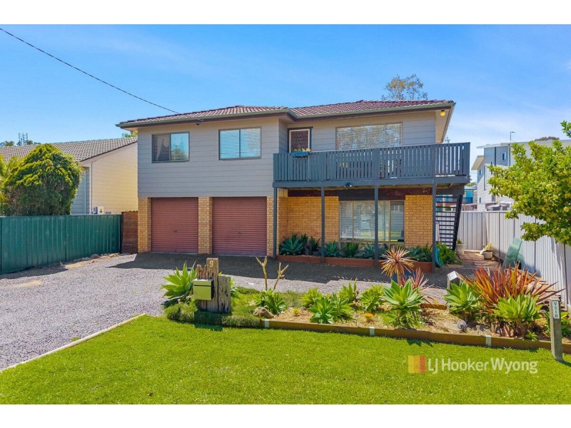 9 Bayview Avenue, Rocky Point NSW 2259