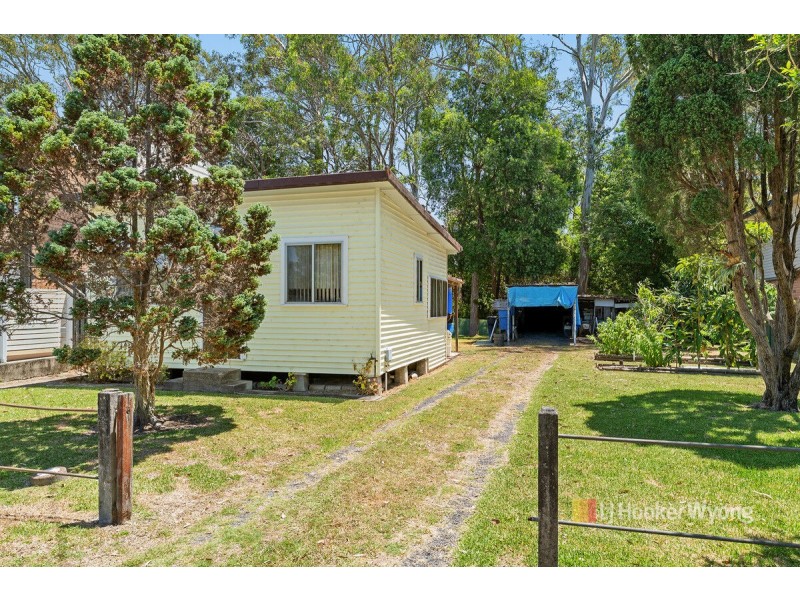 12 Kauai Avenue, Chittaway Bay NSW 2261