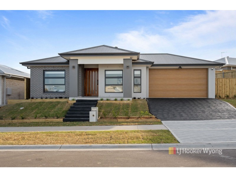 4 Yirang Street, Crangan Bay NSW 2259