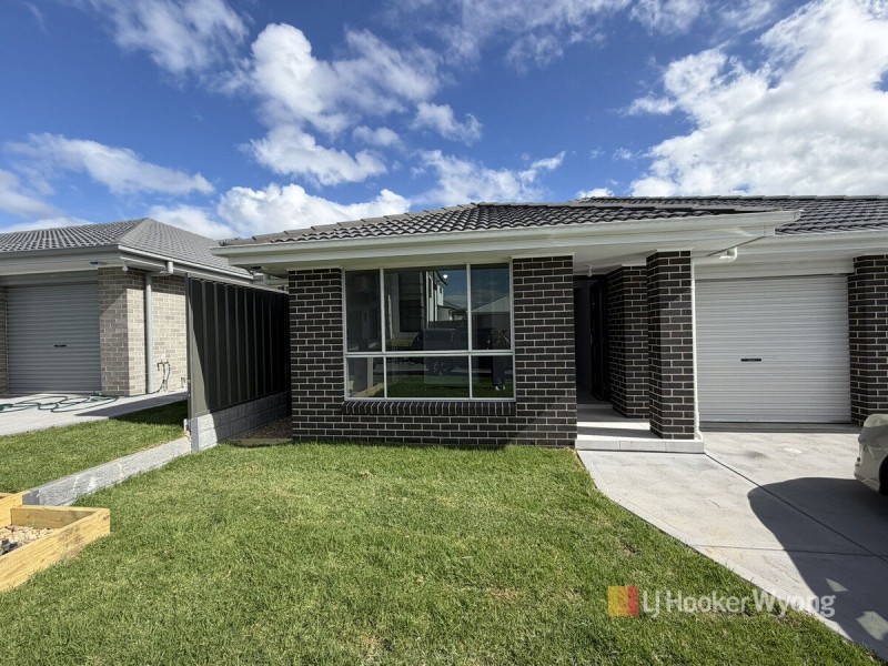 16 Bayliss Street, Wyee NSW 2259