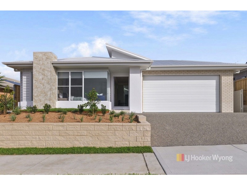 6 Yirang Street, Crangan Bay NSW 2259