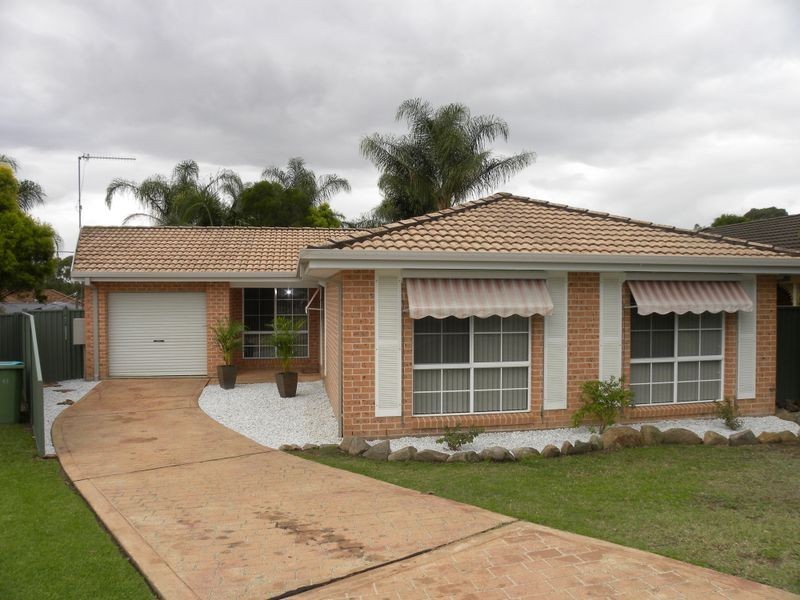 24 Everitt Place, Watanobbi NSW 2259