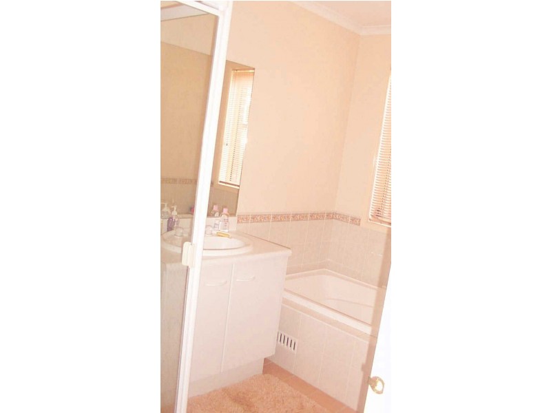 11 Joseph Esplanade, Mardi NSW 2259