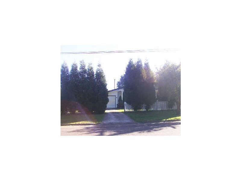 2 Leppington Street, Wyong NSW 2259