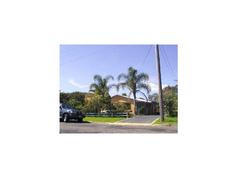 195B POLLOCK AVE, Wyong NSW 2259