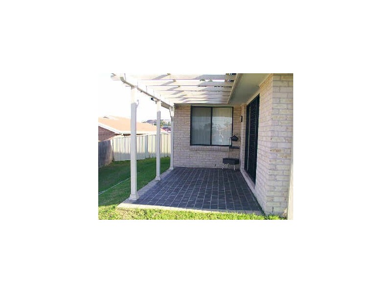 30 Lenola Cres, Blue Haven NSW 2262