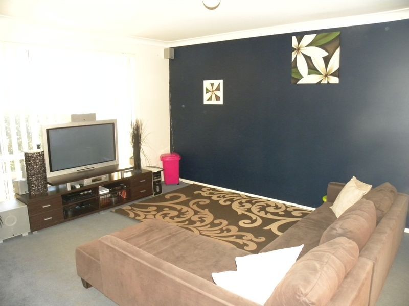 18 Begonia Place, Woongarrah NSW 2259