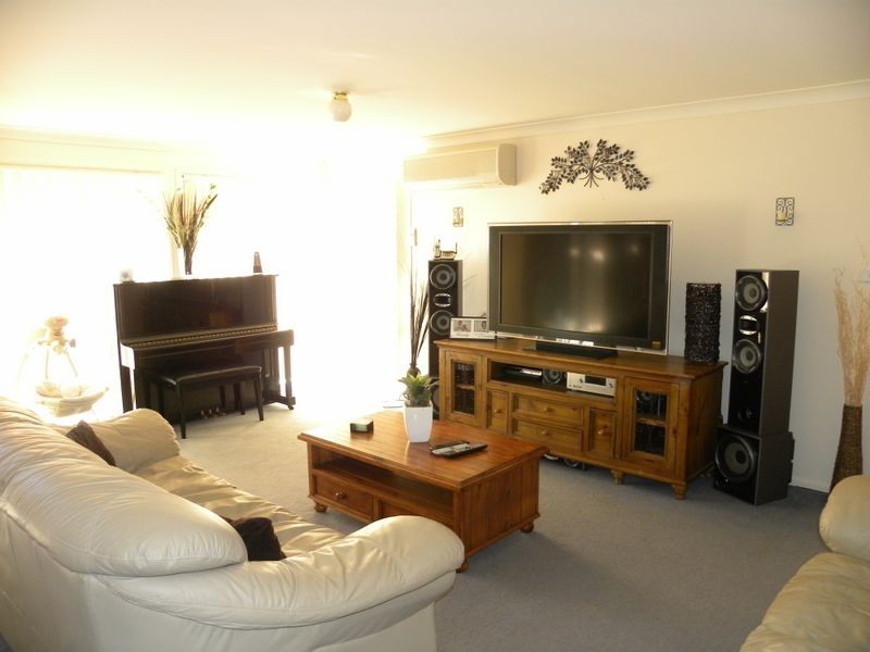 18 Begonia Place, Woongarrah NSW 2259