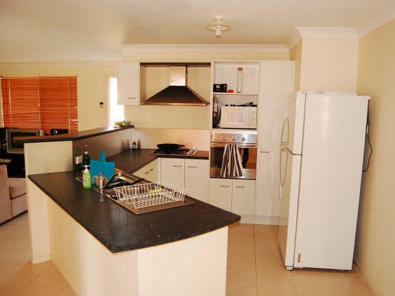 6 Augusta Cl, Watanobbi NSW 2259