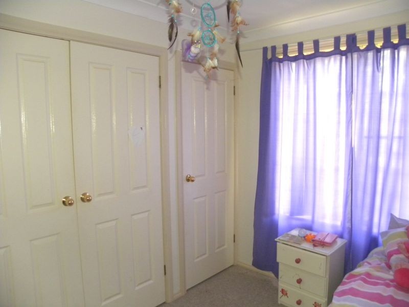 42 Fishburn Crescent, Watanobbi NSW 2259