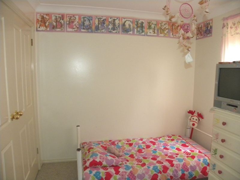 42 Fishburn Crescent, Watanobbi NSW 2259