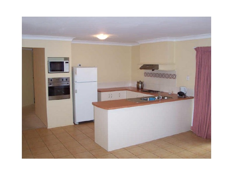 33 Harrington Cl, Watanobbi NSW 2259