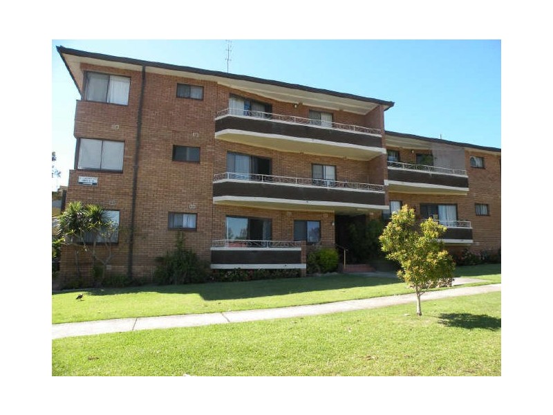 9/1-3 Warner Avenue, Wyong NSW 2259