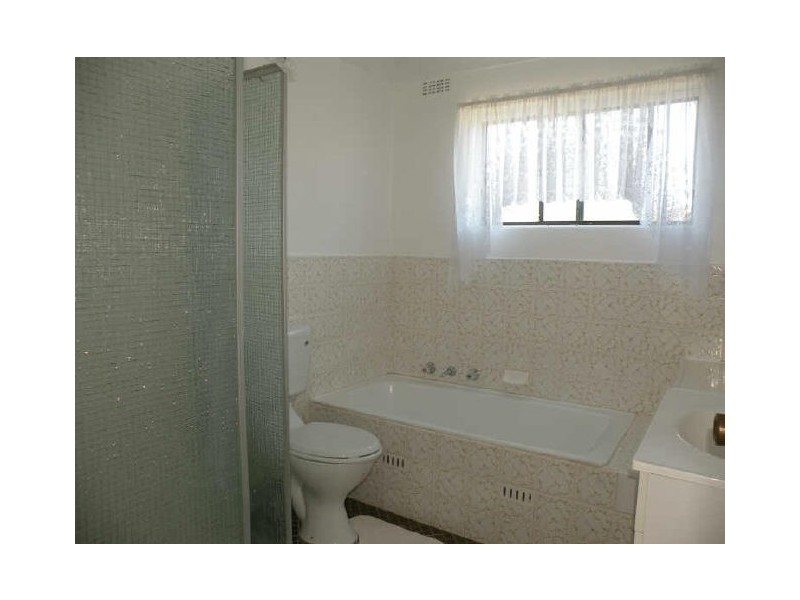 9/1-3 Warner Avenue, Wyong NSW 2259