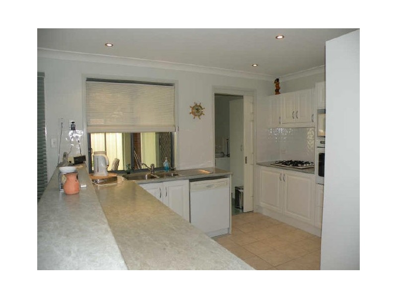 11 Brushwood Cct, Mardi NSW 2259